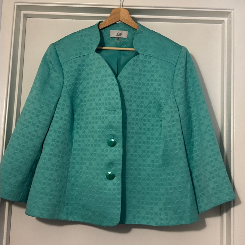 Teal Textured skirt suit Le Suit 20W missing one Button EUC